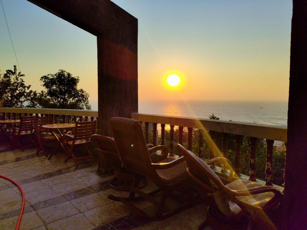 Villa Infinity By The Sea Murud  Buitenkant foto