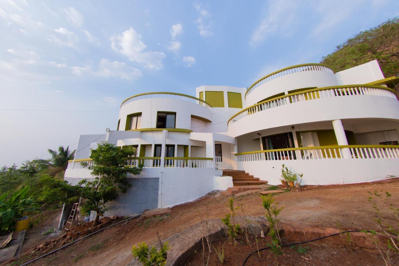 Villa Infinity By The Sea Murud  Buitenkant foto