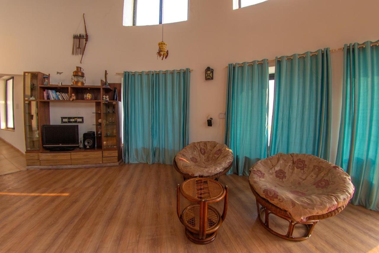 Villa Infinity By The Sea Murud  Buitenkant foto