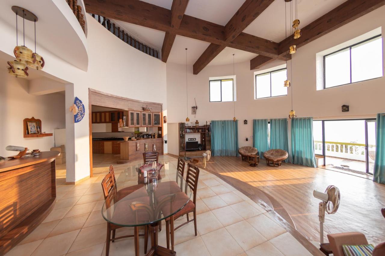 Villa Infinity By The Sea Murud  Buitenkant foto
