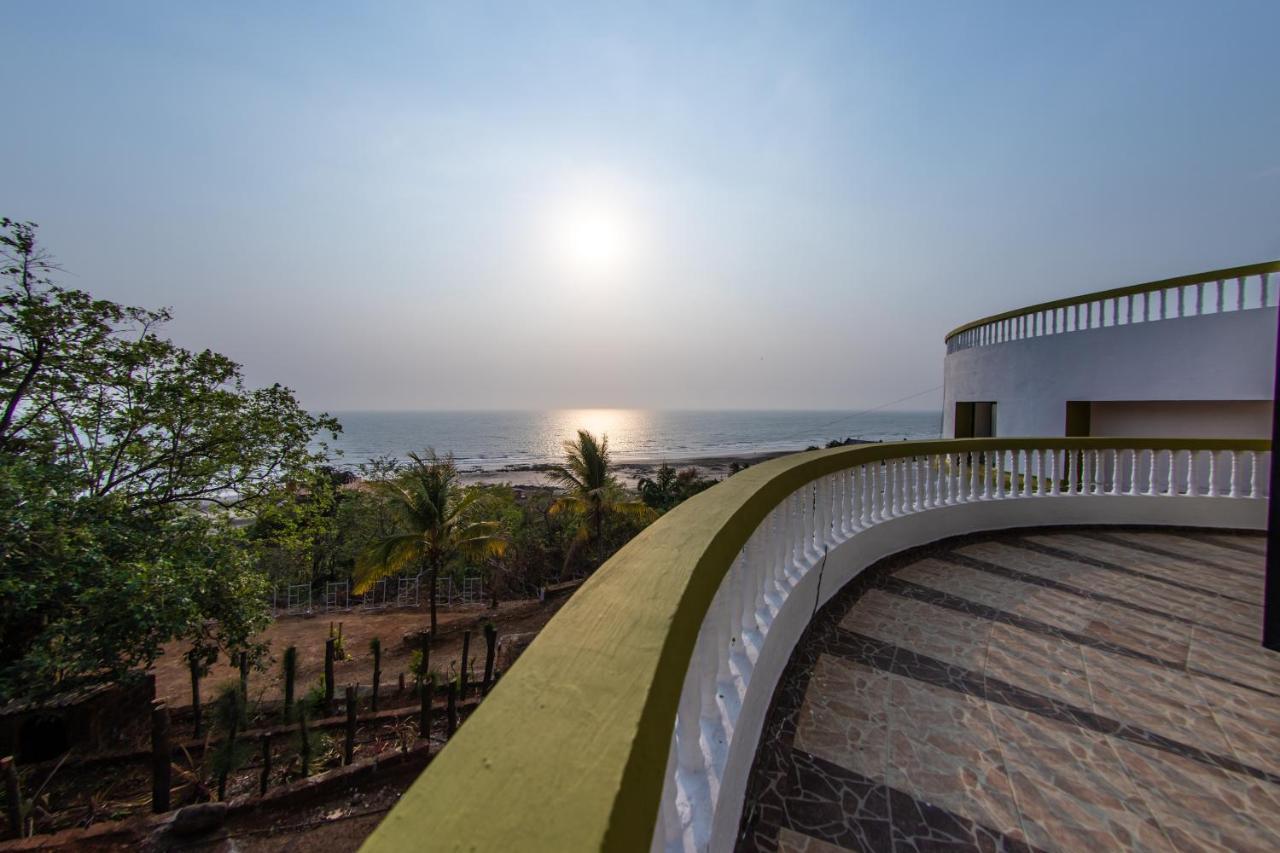Villa Infinity By The Sea Murud  Buitenkant foto